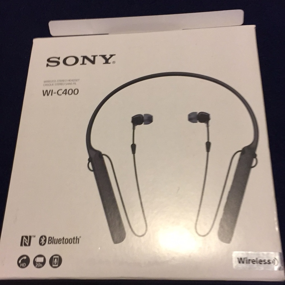 Selling wireless headphones